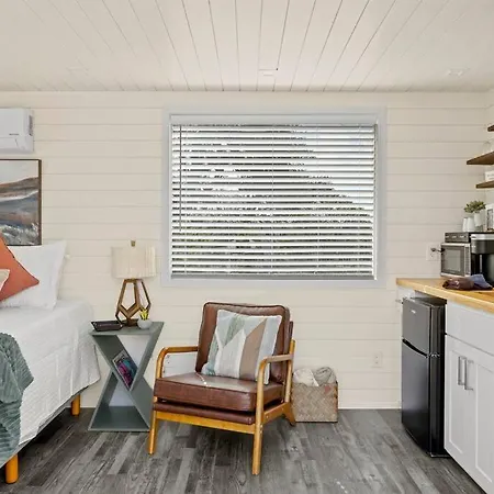 New The Sunset Luxury Container Home Fredericksburg Exterior foto